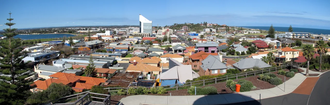 A panoramic view of Bunbury, Western Australia, from the Marlston Hill lookout tower, August 2007